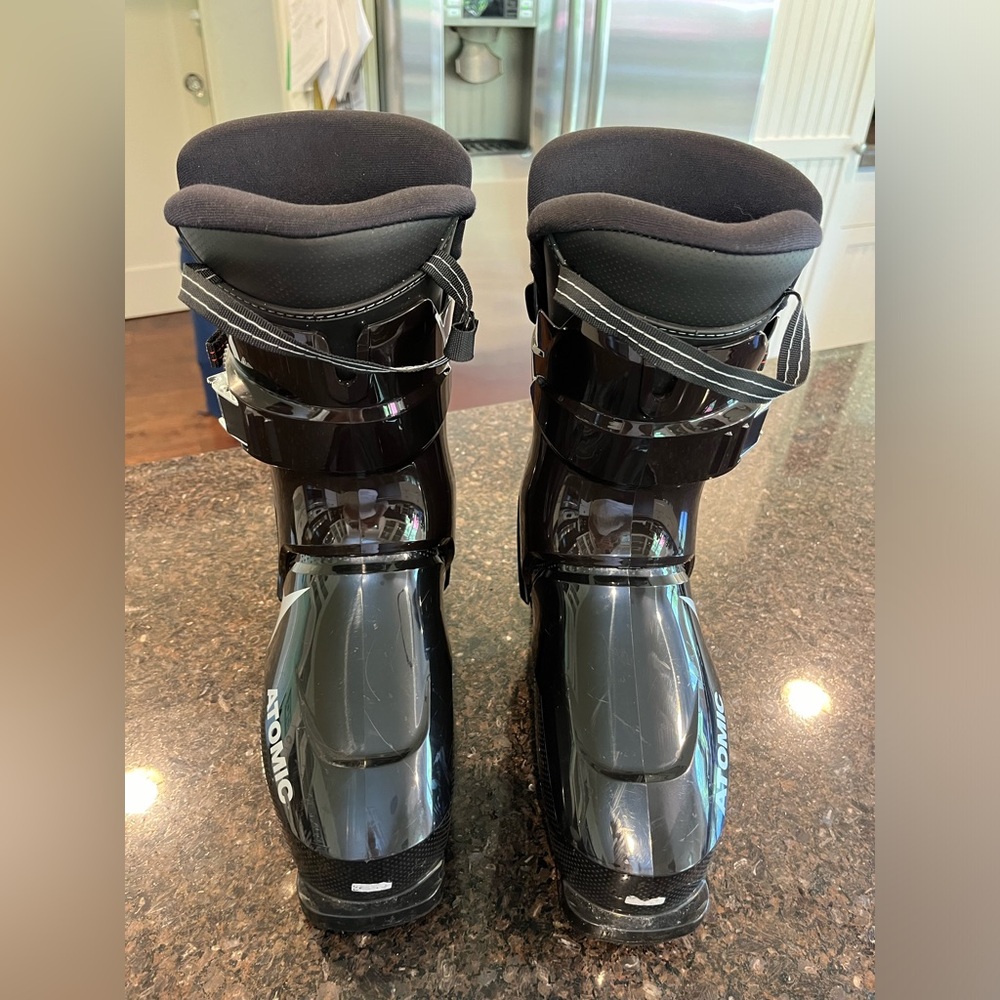 Rear Entry Atomic Savor Ski Boots